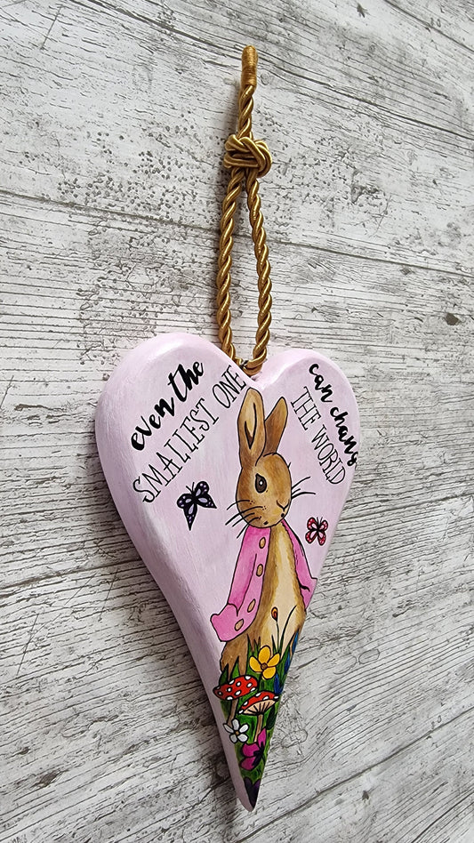 Flopsy Bunny, Smallest one can change the world, wooden heart