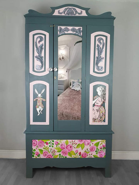 SOLD “Alice in Wonderland” – Hand‑Painted Wardrobe with Alice & White Rabbit Artistry