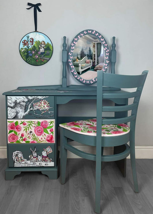 SOLD “Alice in Wonderland” – Hand‑Painted Dressing Table with Prima Butterfly Mirror