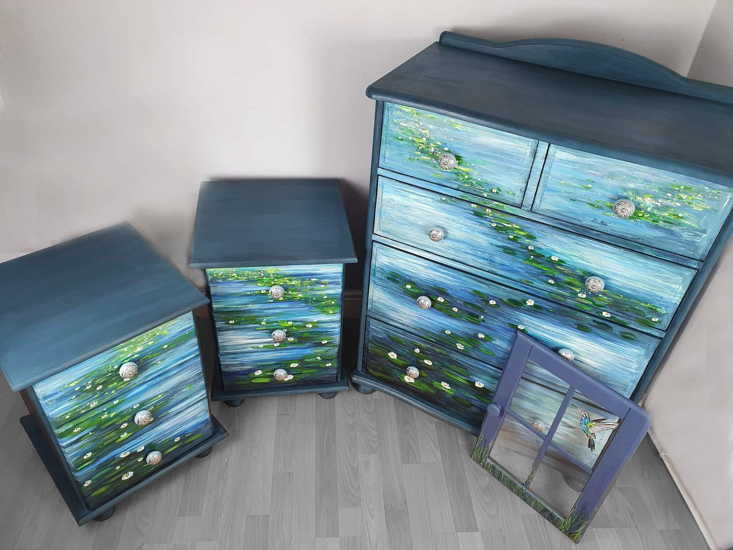 COMMISSION “Waterlilies” – Monet‑Inspired Hand‑Painted Furniture Set